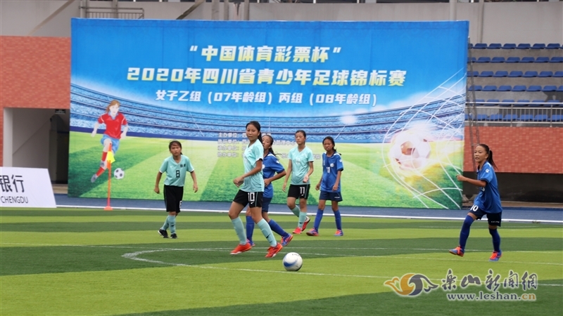 2025和平精英香港邀请赛热血开战，动态赛点制首次亮相国际赛场 ｜ 和平精英赛事